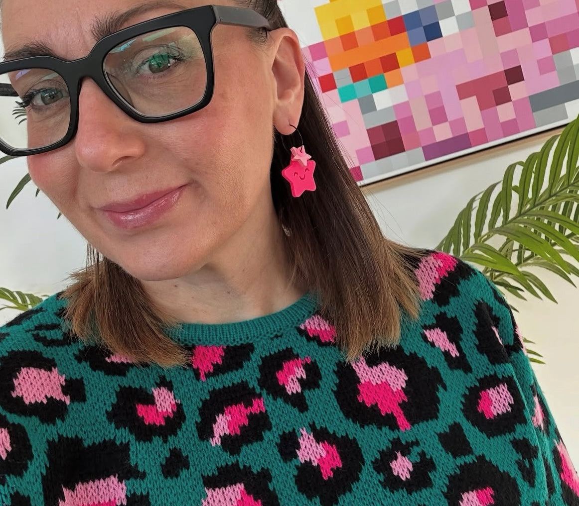 Happy Star Earrings • Pink / Pink